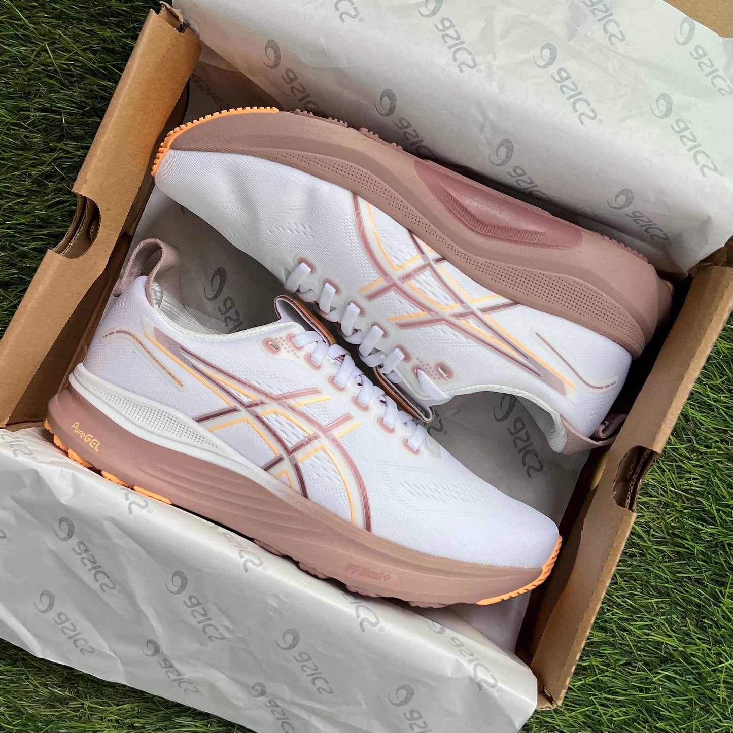 ASICS Gel-Kayano 32 “White Orange Glow”