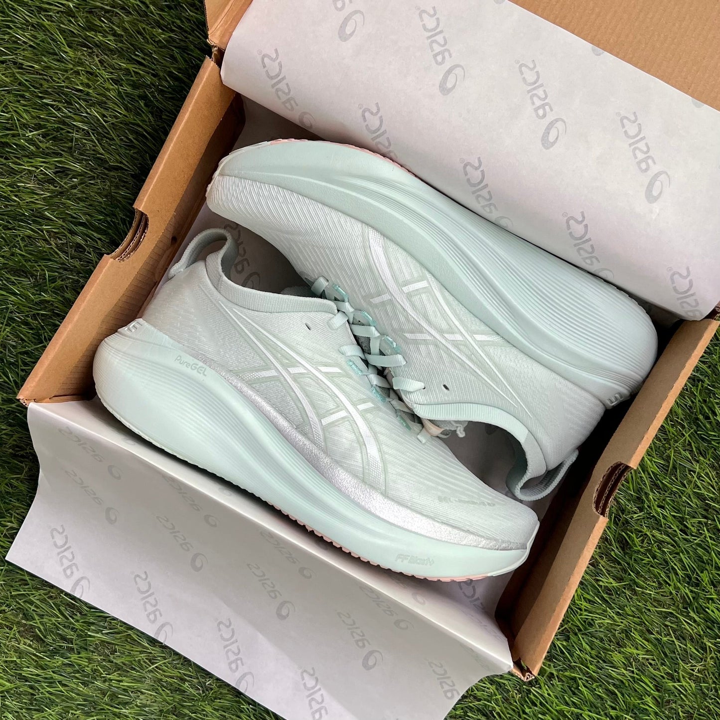 Asics Gel Nimbus 27 “Pure Aqua”