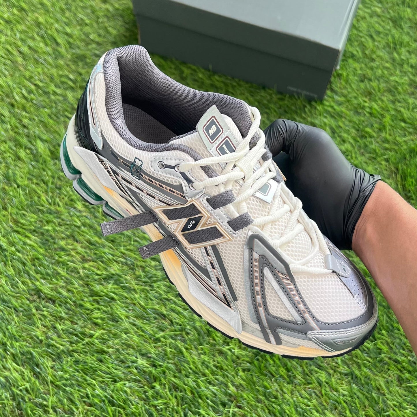 New Balance 1906A “Tech Explosion”