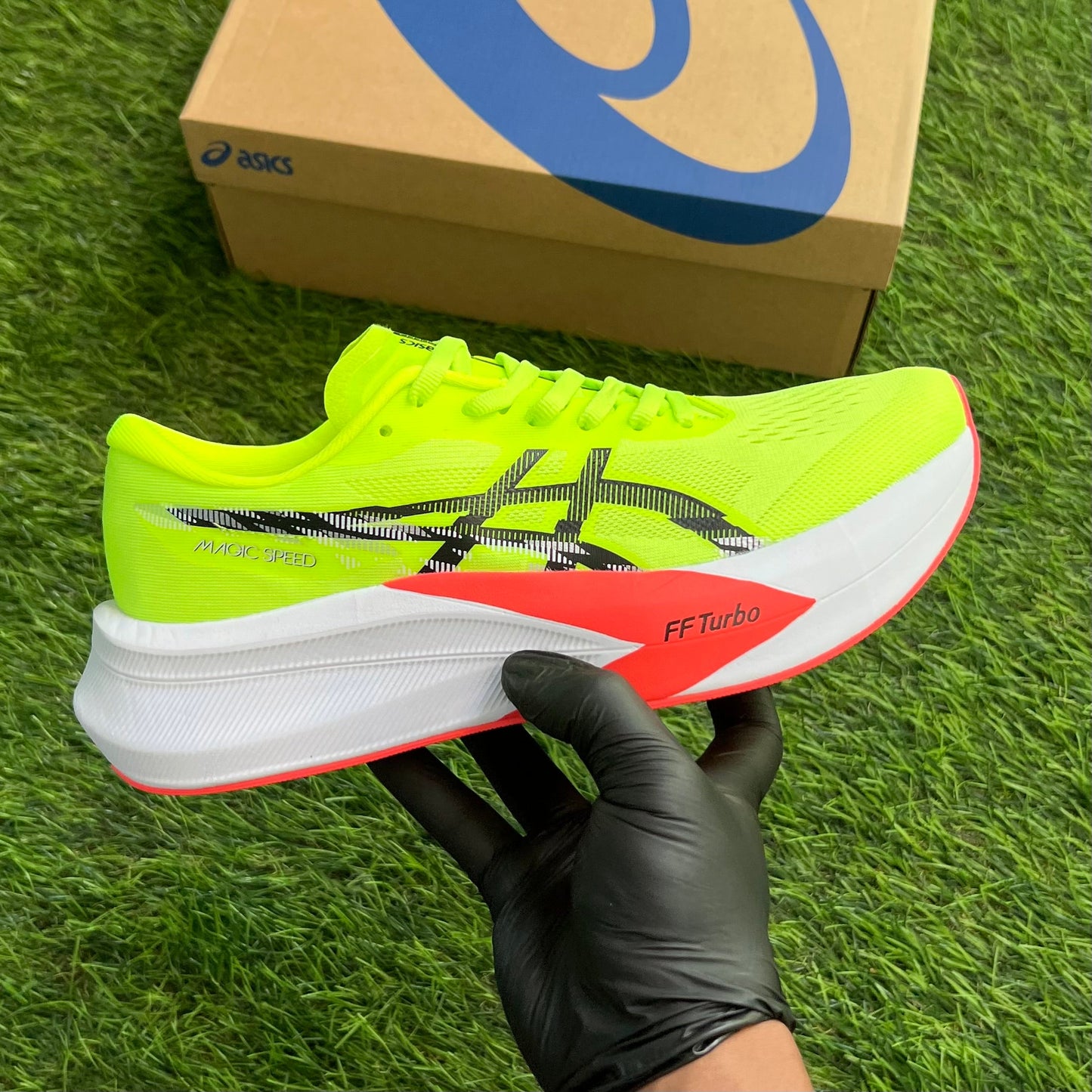 Asics Magic Speed 4 "Safety Yellow / Black"