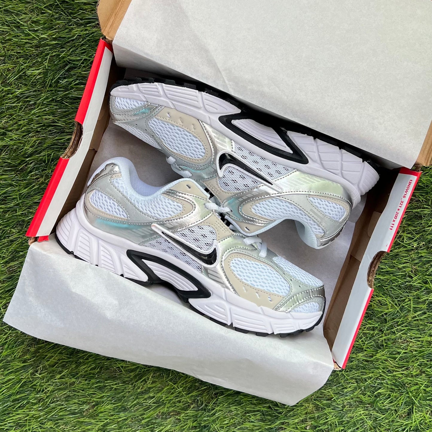 Nike V5 RNR “College Grey Black”