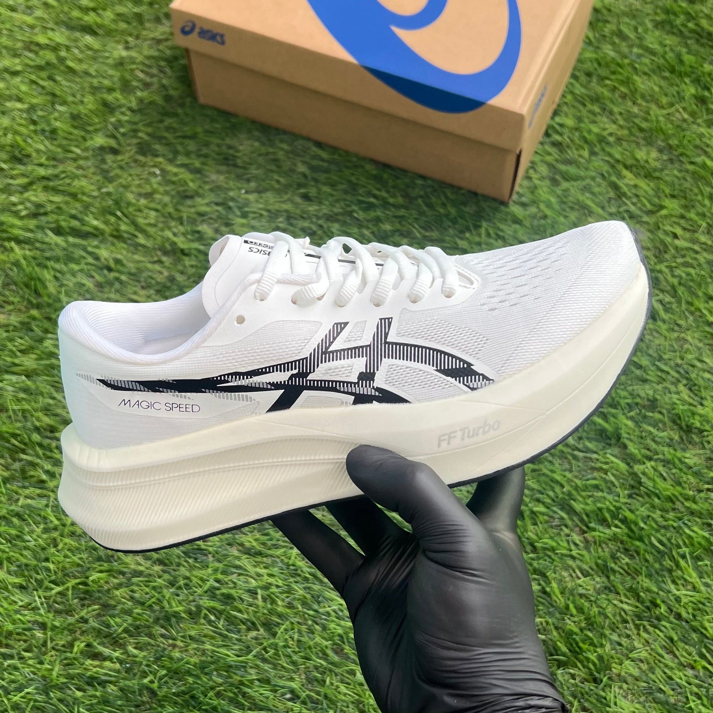 ASICS Magic Speed 4 “White Black”