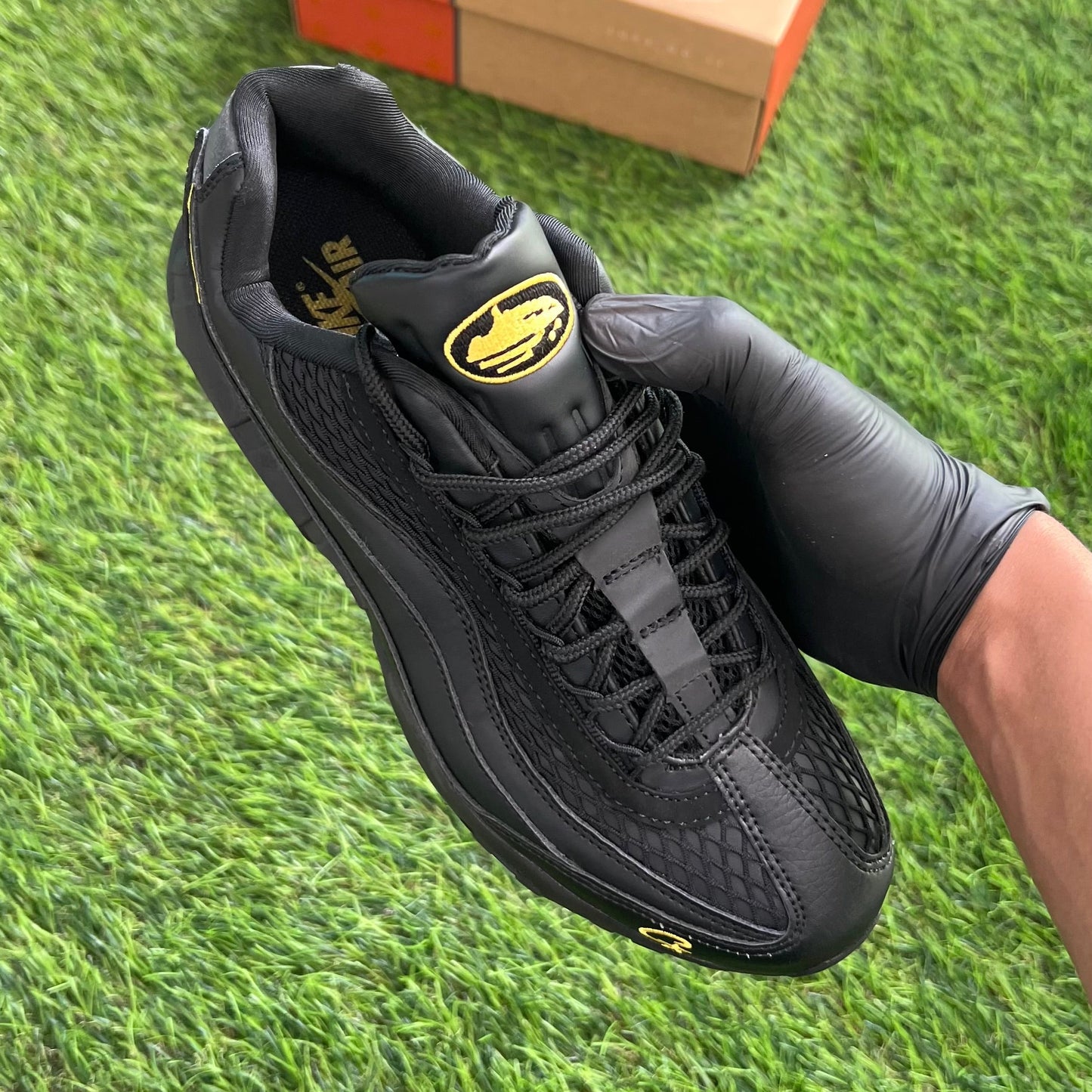Corteiz x Nike Air Max 95 SP “Black Tour Yellow”