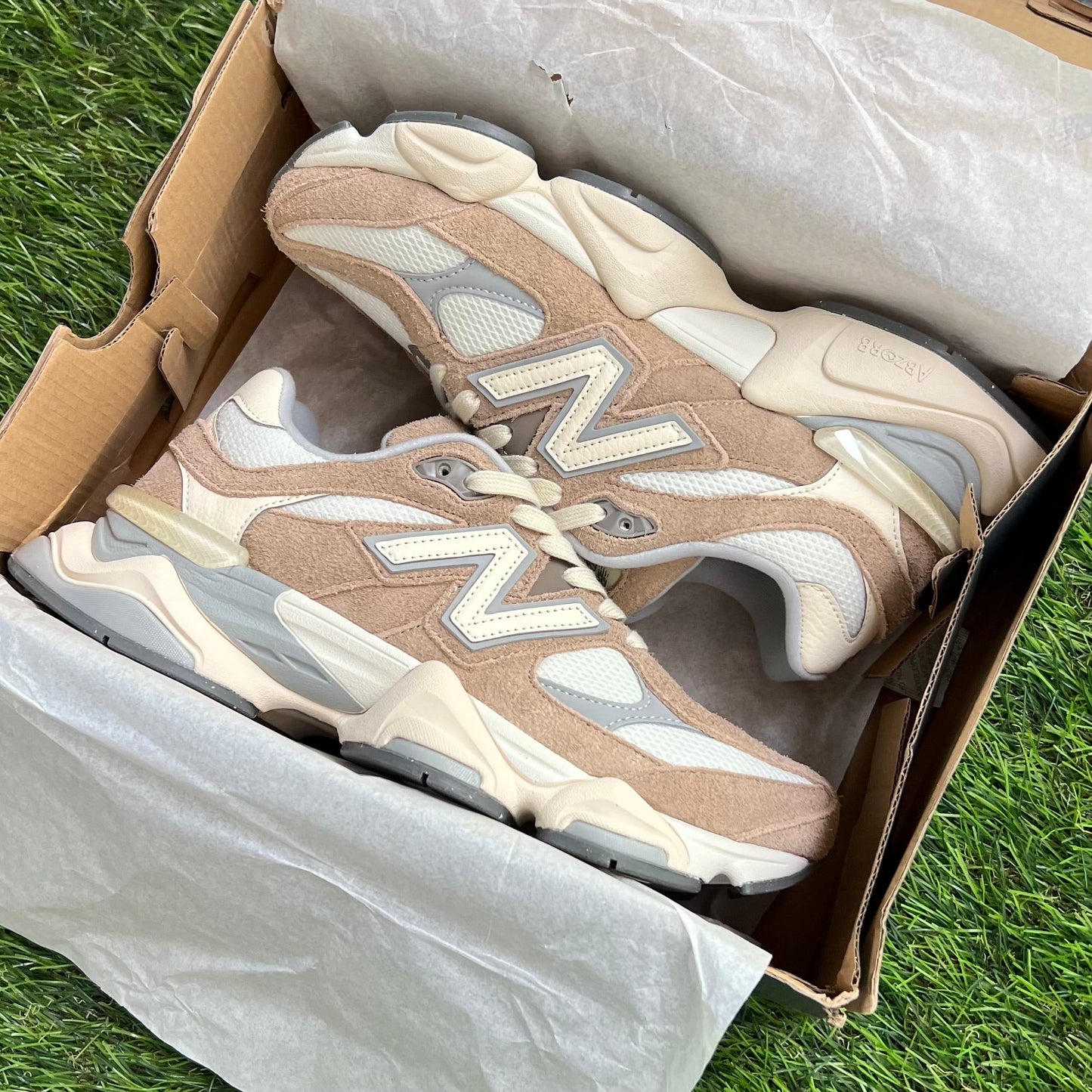 New Balance 9060 “Driftwood”