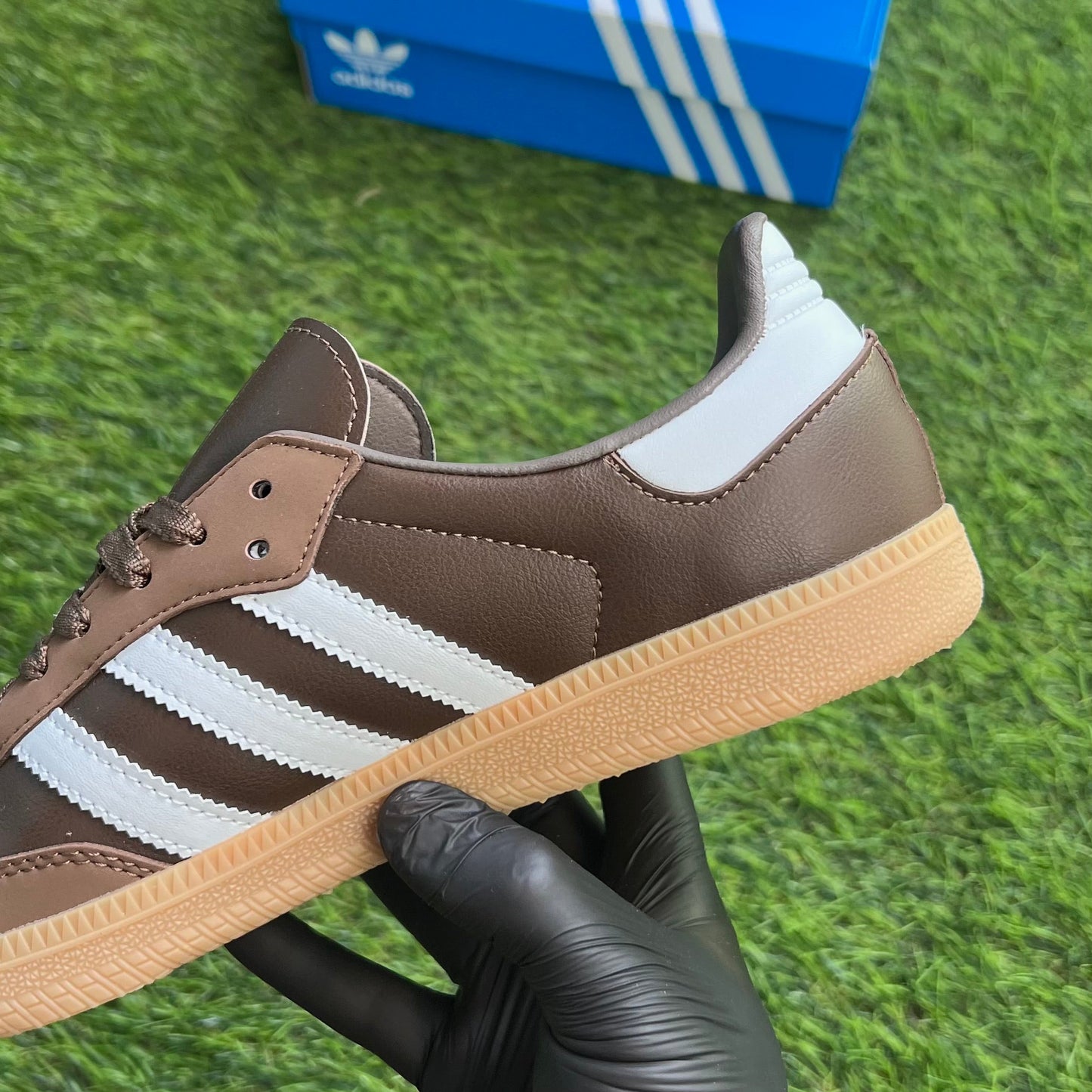 Adidas Samba OG "Earth Strata Gum"