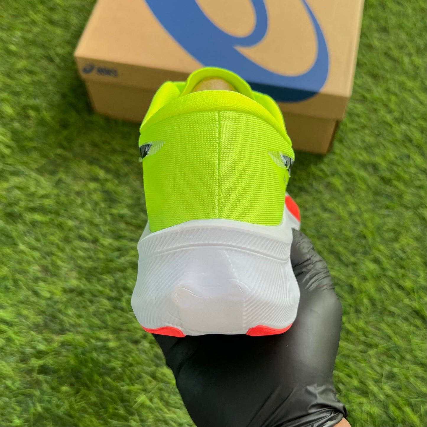 Asics Magic Speed 4 "Safety Yellow / Black"