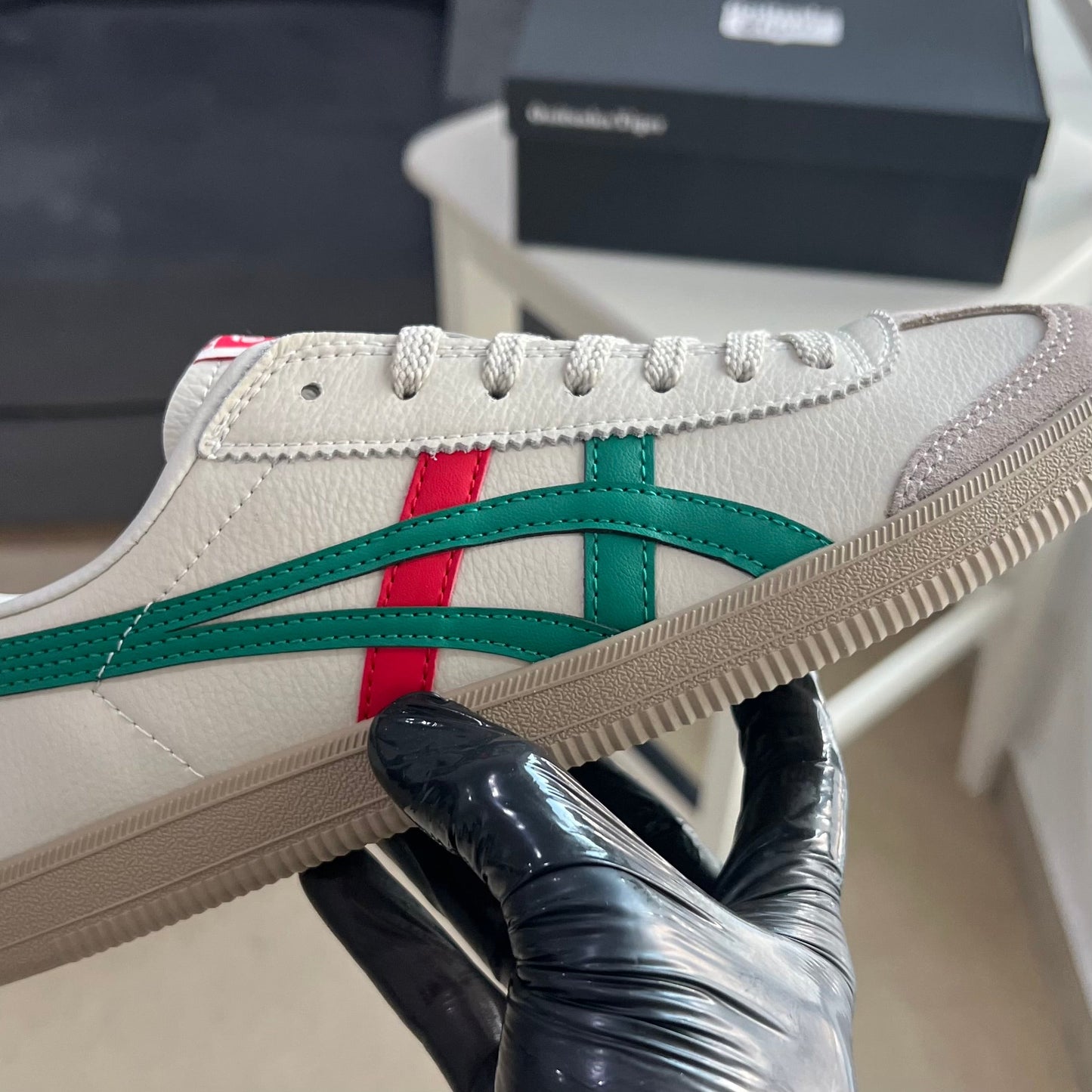 Onitsuka Tiger Tokuten “White Beige Red Green”