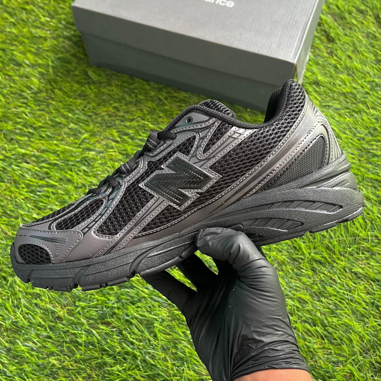 New Balance 740 “Triple Black”