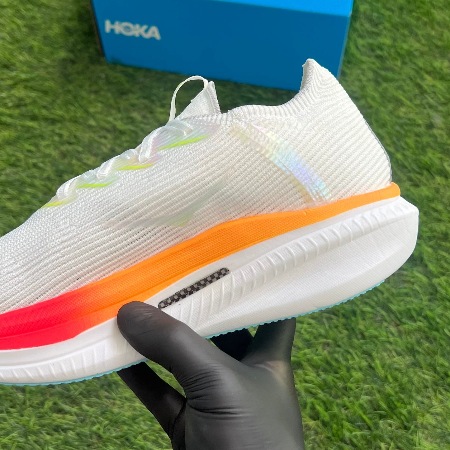 Hoka One One Cielo X1 “Frost Cerise”