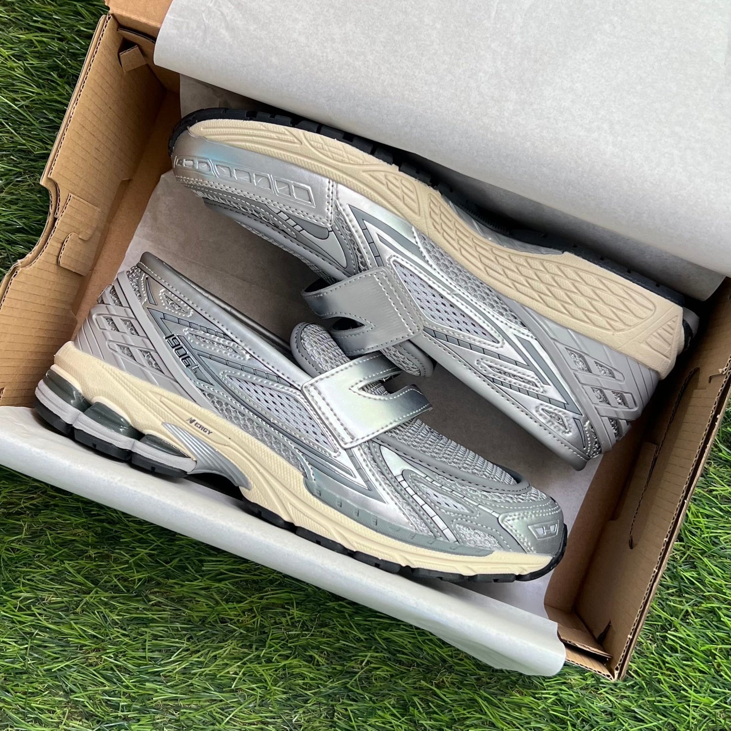 New Balance 1906L “Raincloud”