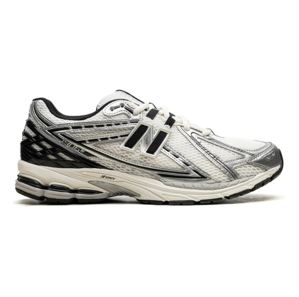 New Balance 1906R “Metallic Silver”