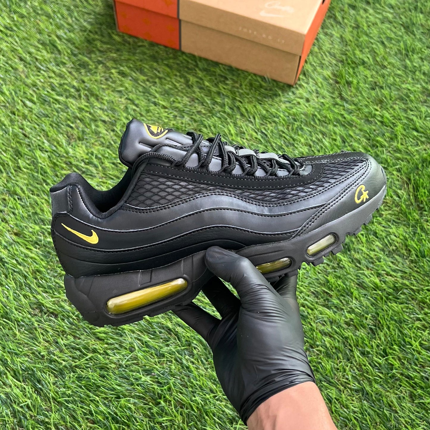 Corteiz x Nike Air Max 95 SP “Black Tour Yellow”
