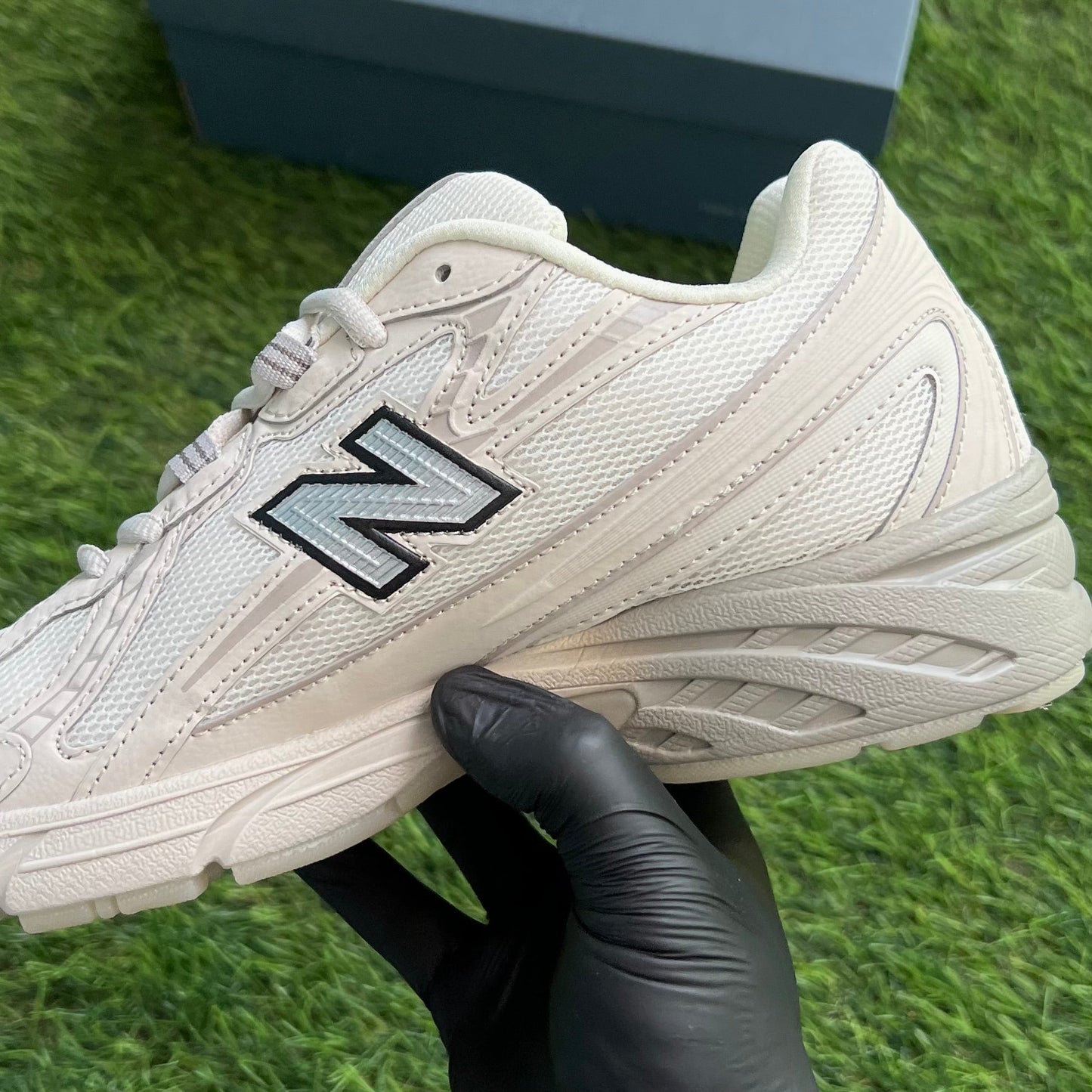 New Balance 740 “Lunar”