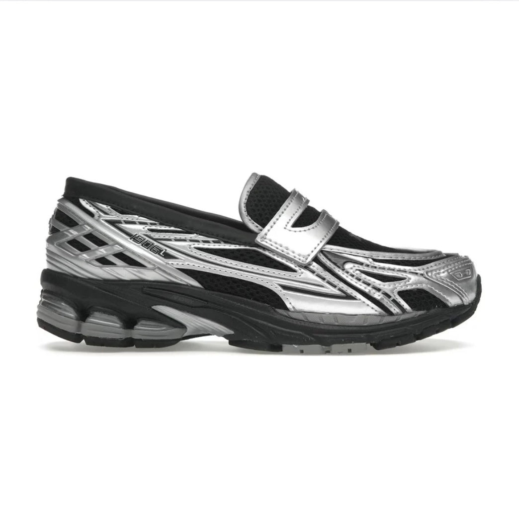 New Balance 1906L “Silver Metallic Black”