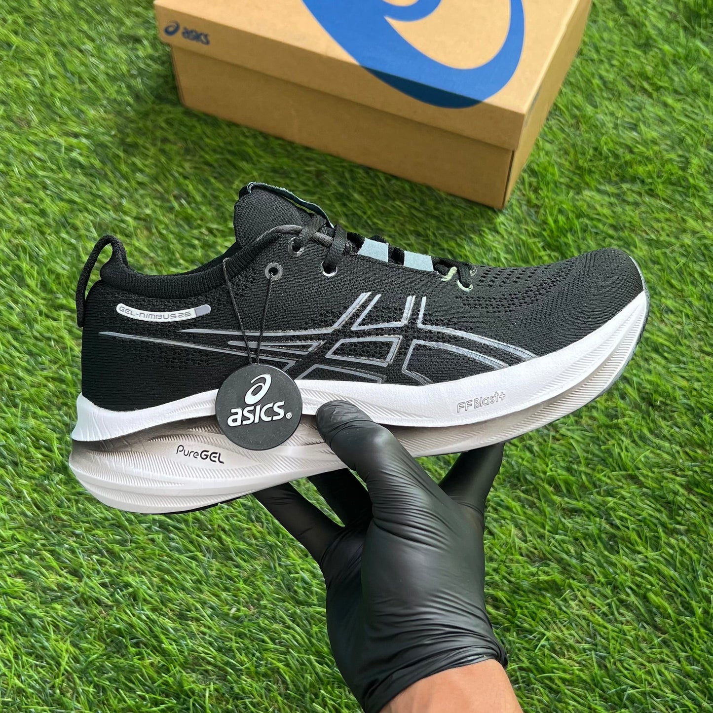 ASICS Gel-Nimbus 26 “Black/White”