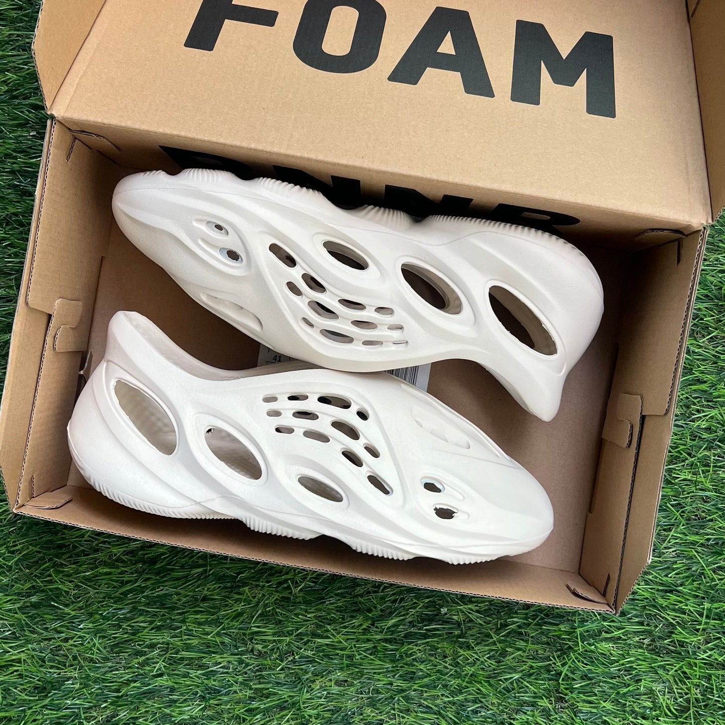 Adidas Yeezy Foam Runner “Sand”