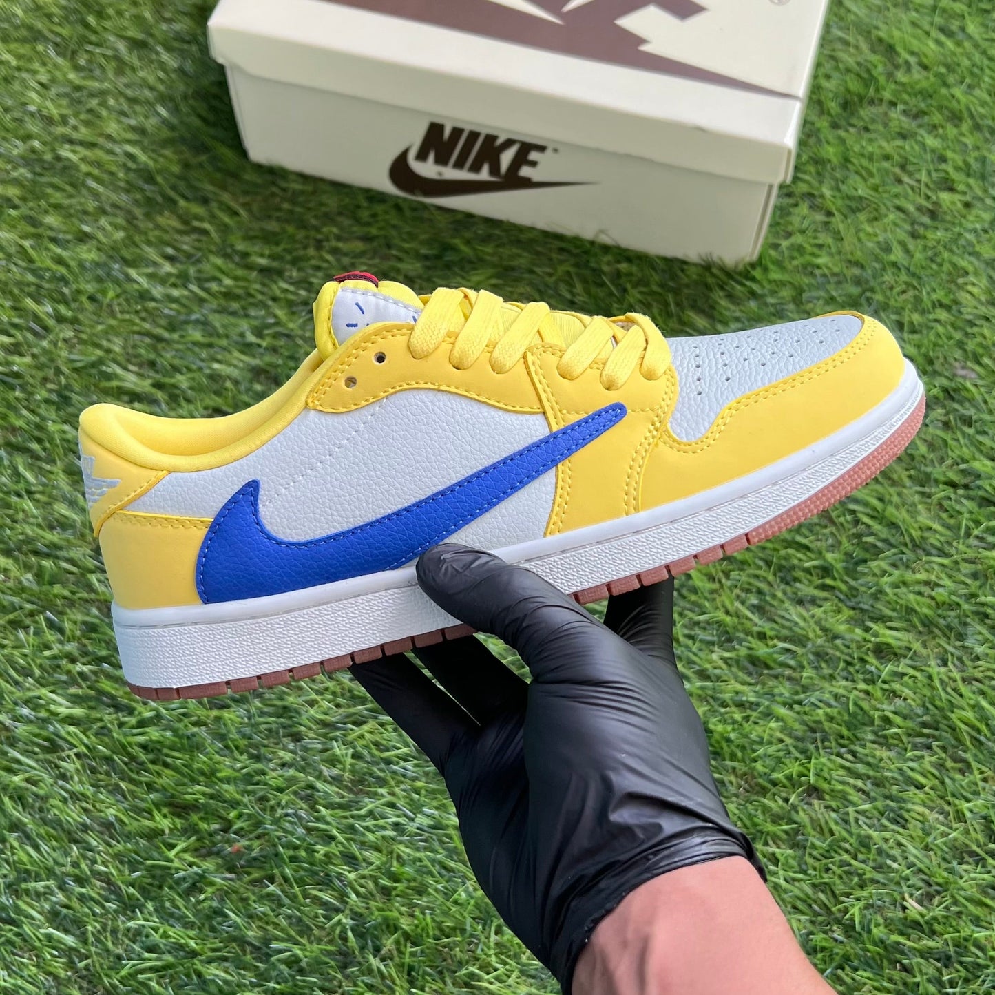Travis Scott x Air Jordan 1 Low OG “Canary”