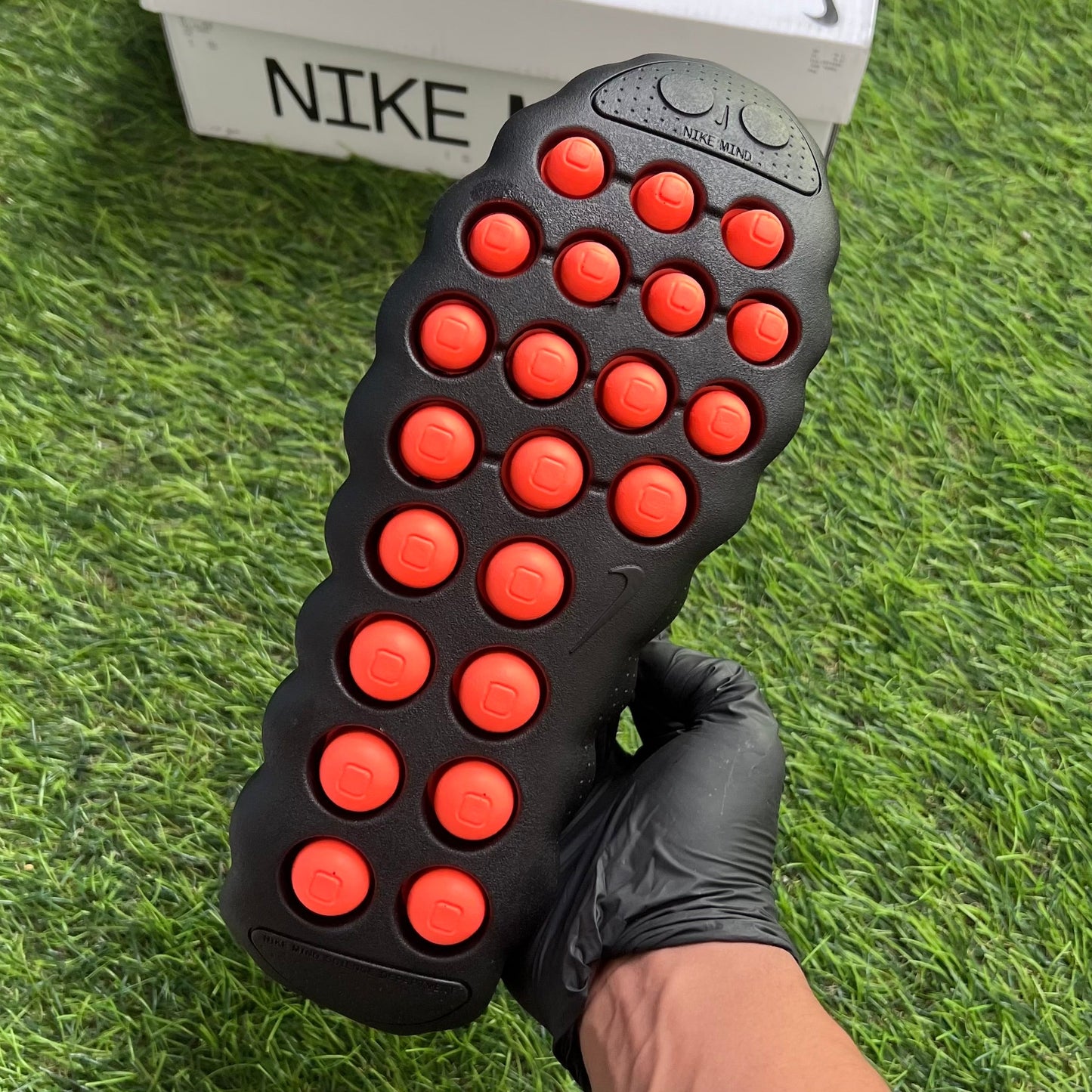 Nike Mind 002 “Black Hyper Crimson”