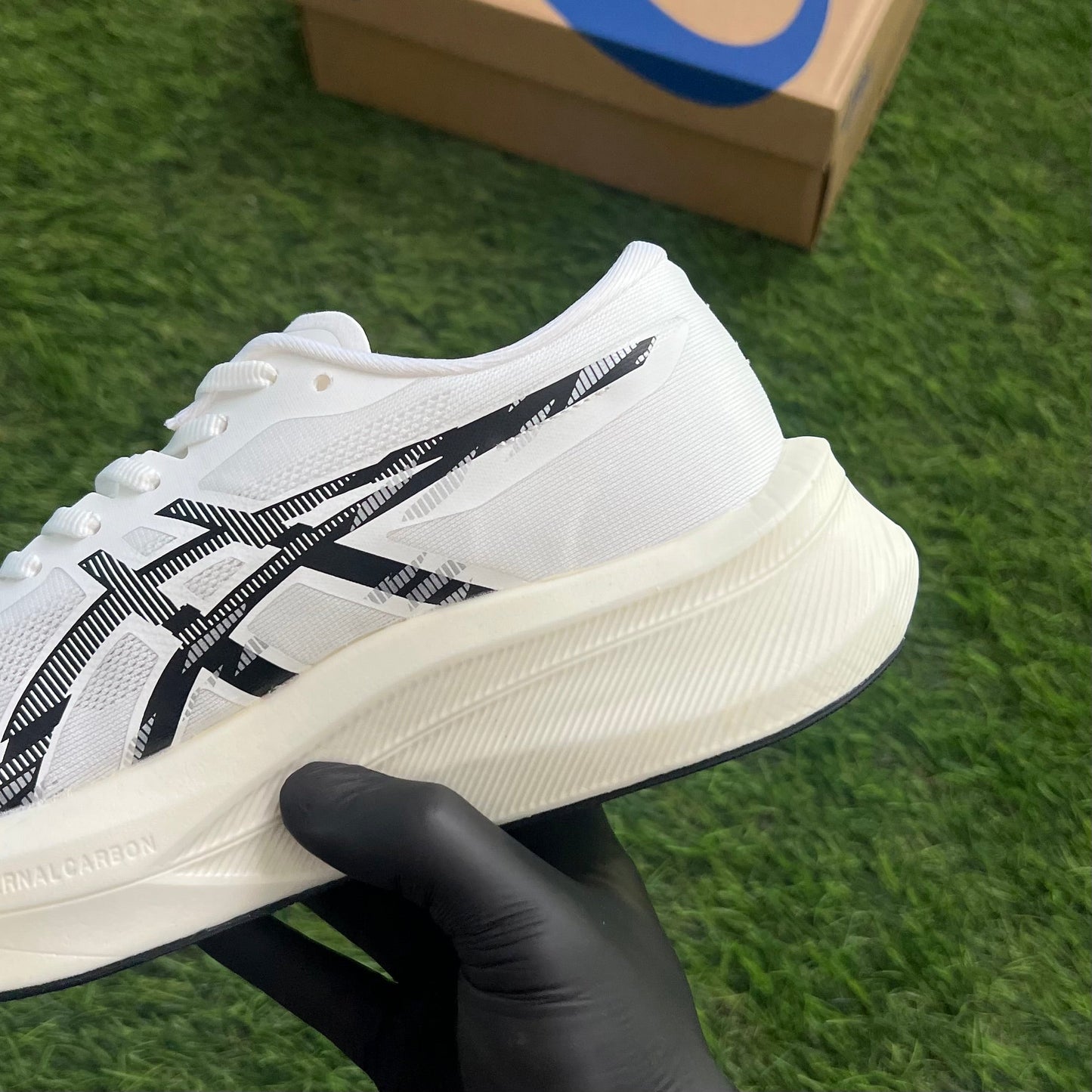 ASICS Magic Speed 4 “White Black”