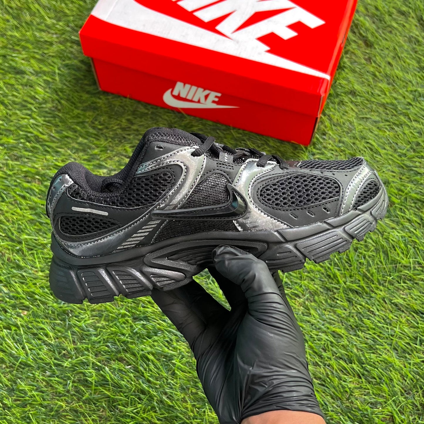 Nike V5 RNR “Black Anthracite”