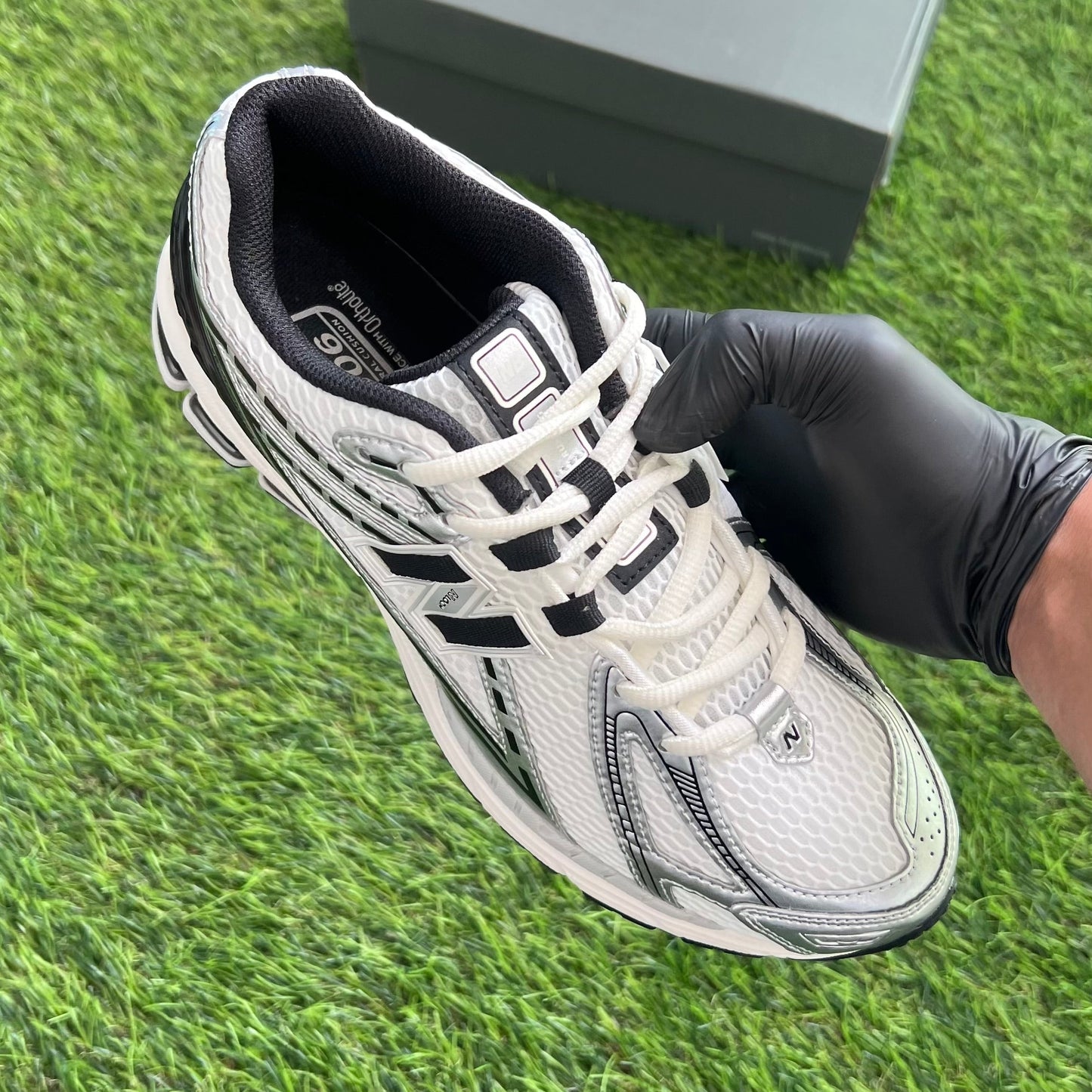 New Balance 1906R “Metallic Silver”