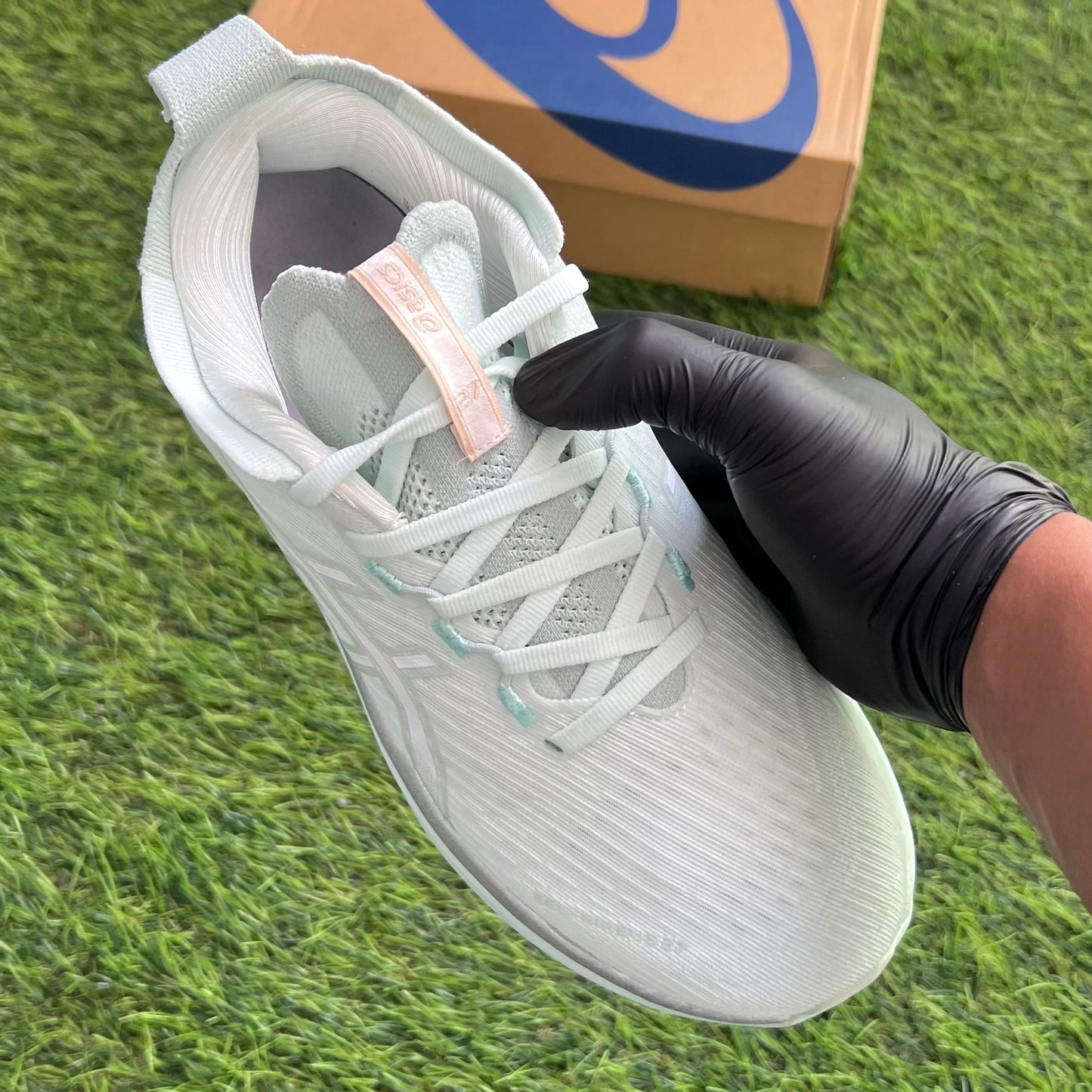 Asics Gel Nimbus 27 “Pure Aqua”