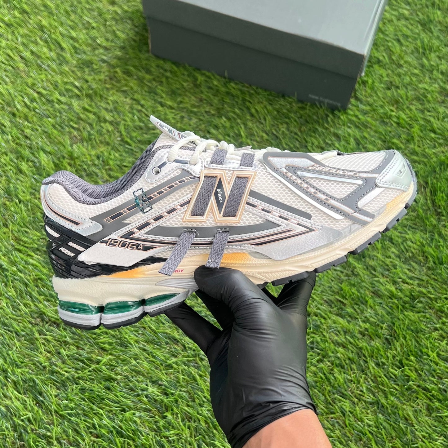 New Balance 1906A “Tech Explosion”